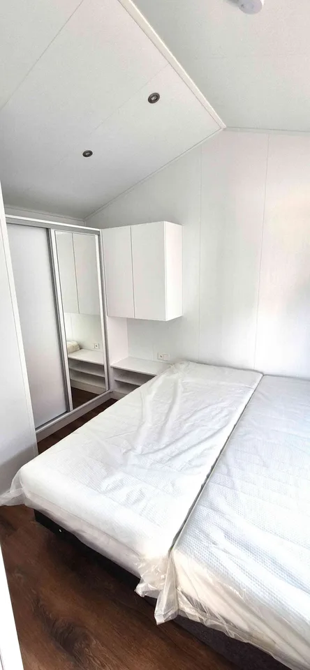 Nouveau Mobil-Chalet LACET Matterhorn sur parcelle à Forel-Lavaux