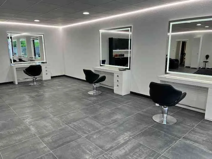 Salon de coiffure haut de gamme à vendre