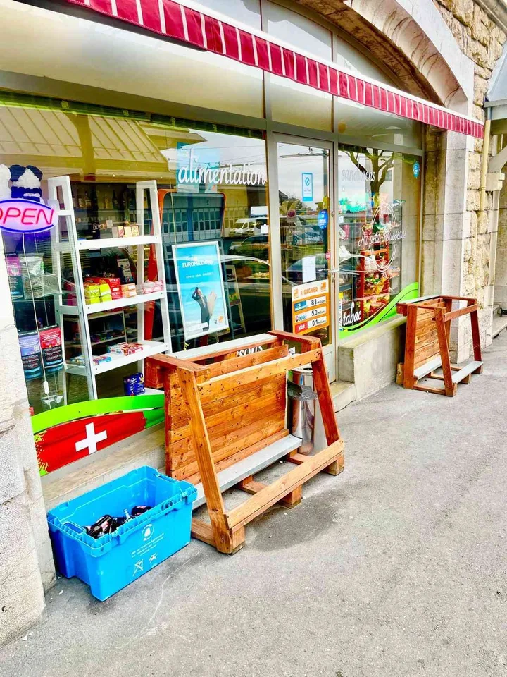 A vendre épicerie à Clarens opportunité rare