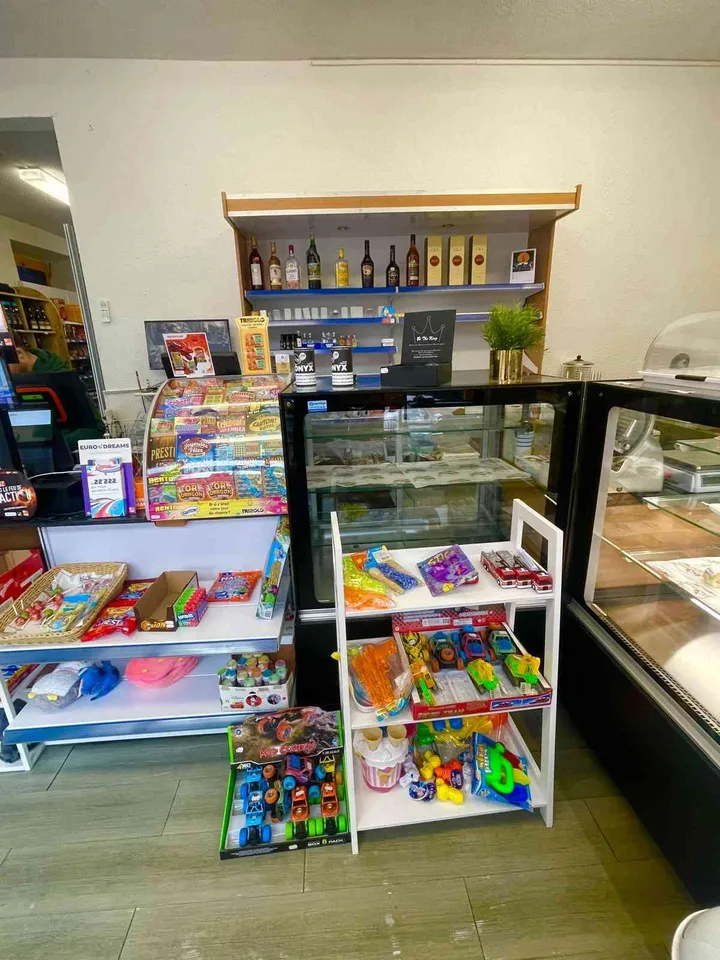 A vendre épicerie à Clarens opportunité rare