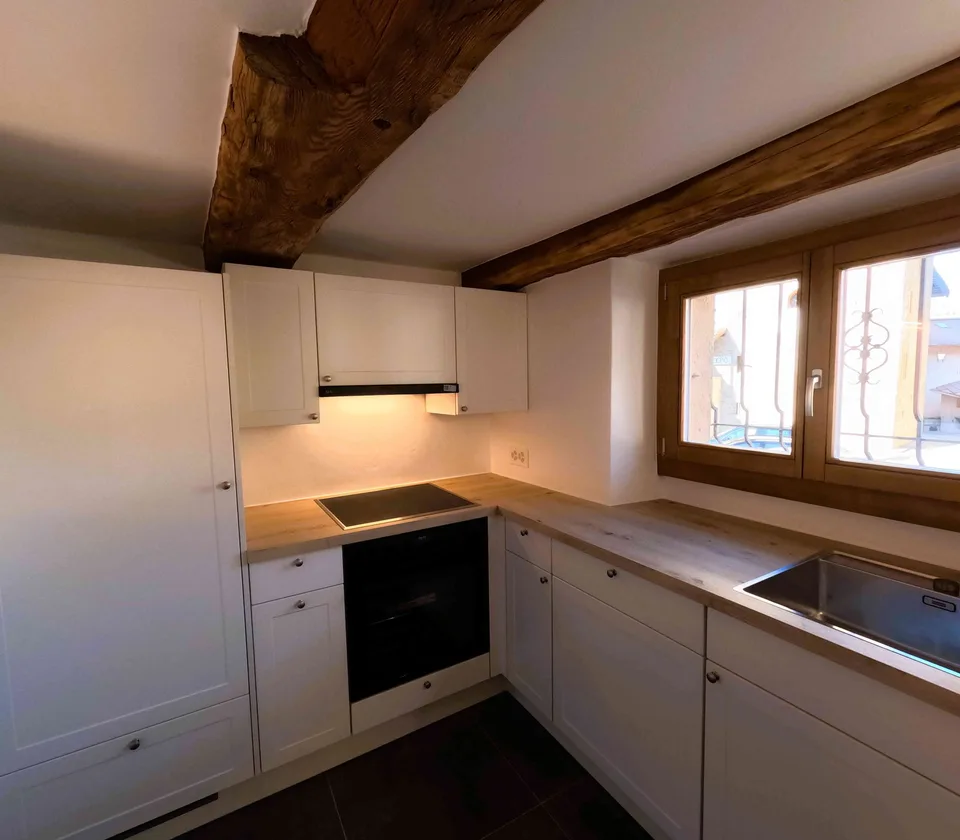 Charmant appartement de 3.5 pces entièrement rénové au cœur de Vissoie