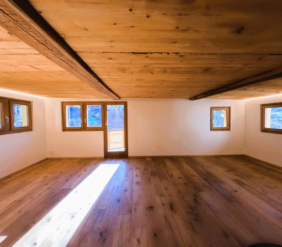Charmant appartement de 3.5 pces entièrement rénové au cœur de Vissoie