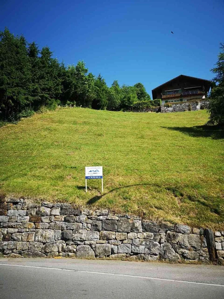 Wunderschönes Südgrundstück