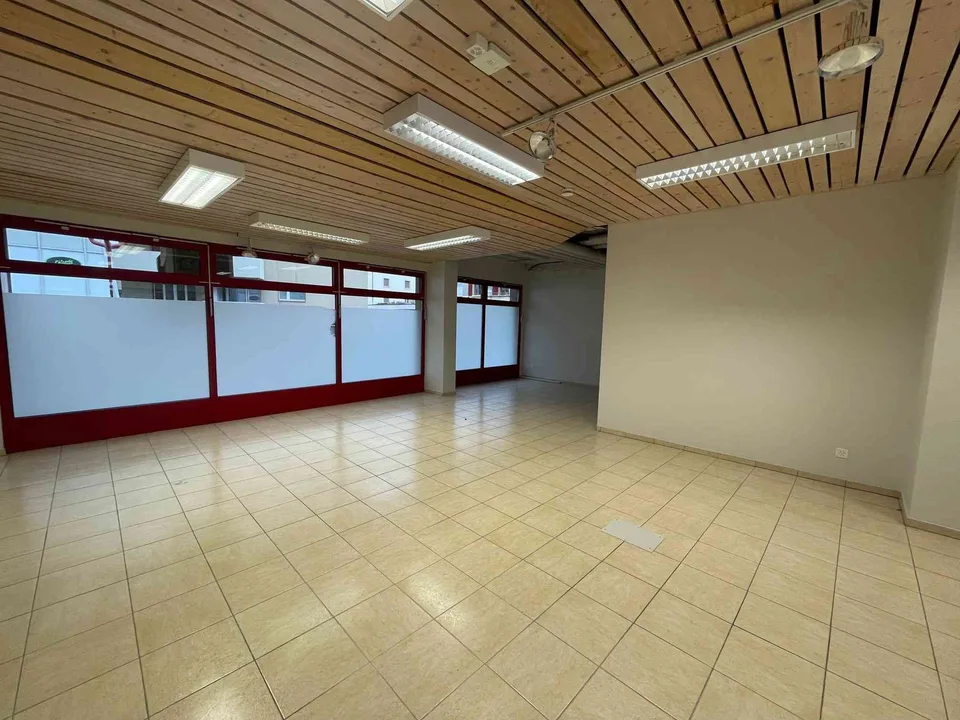 Geschäftslokal an bester Lage im Zentrum von Brig zu verkaufen