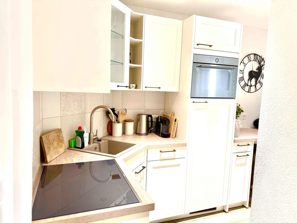 2.5 pièces Petite Maison Meublée