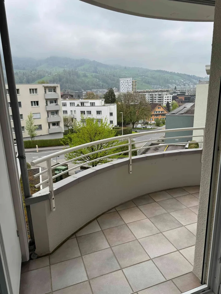 Attraktives 2.5-Zimmer-Studio, zentrumsnah mit Blick auf den Pilatus