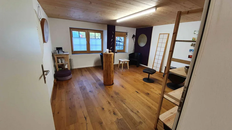 Büro, Atelier, Lager im steuergünstigen Teufen