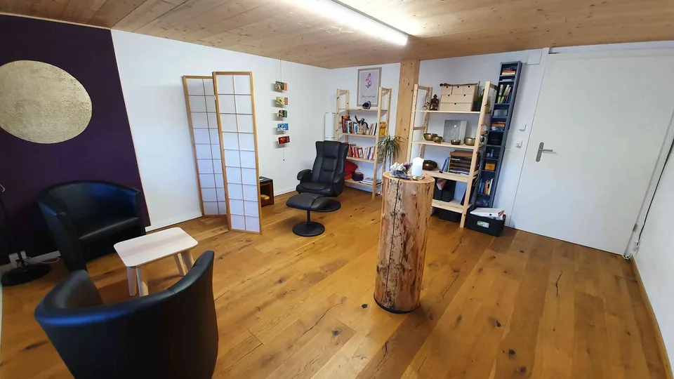Büro, Atelier, Lager im steuergünstigen Teufen