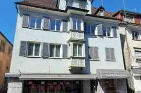 im Stadtzentrum schönes Ladenlokal 74 m2, grosse Schaufensterfront