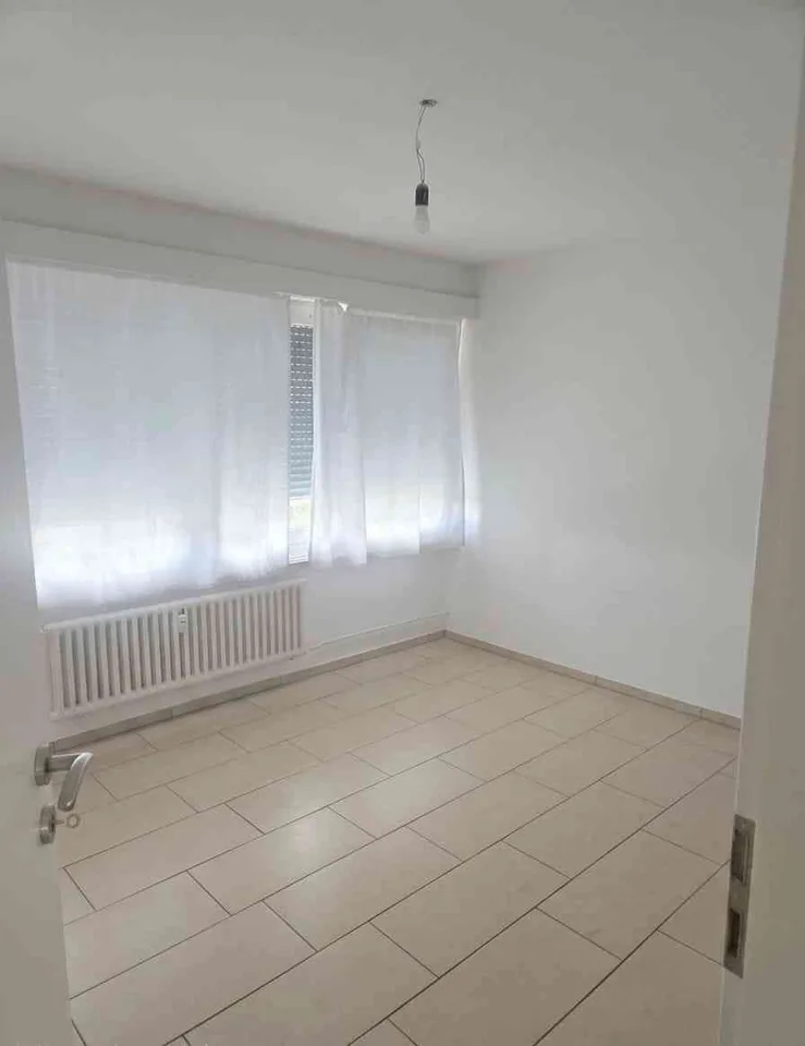 Familienfreundliche 4.5-Zimmer-Maisonette mit Balkon und neuer Küche