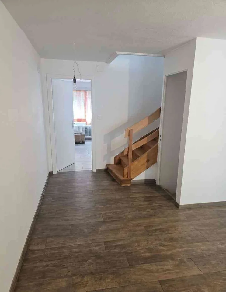Familienfreundliche 4.5-Zimmer-Maisonette mit Balkon und neuer Küche