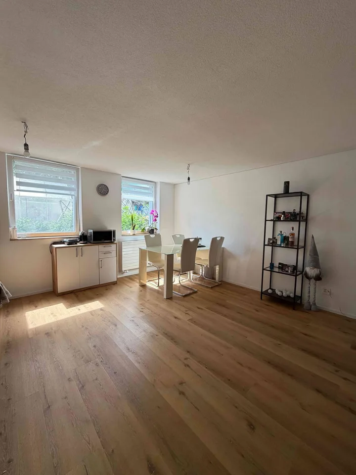 2.5-Zimmerwohnung zu vermieten an zentraler Lage