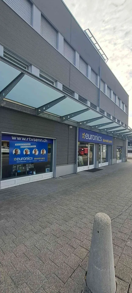 an ausgezeichneter Passantenlage - ausgebautes, modernes Ladenlokal