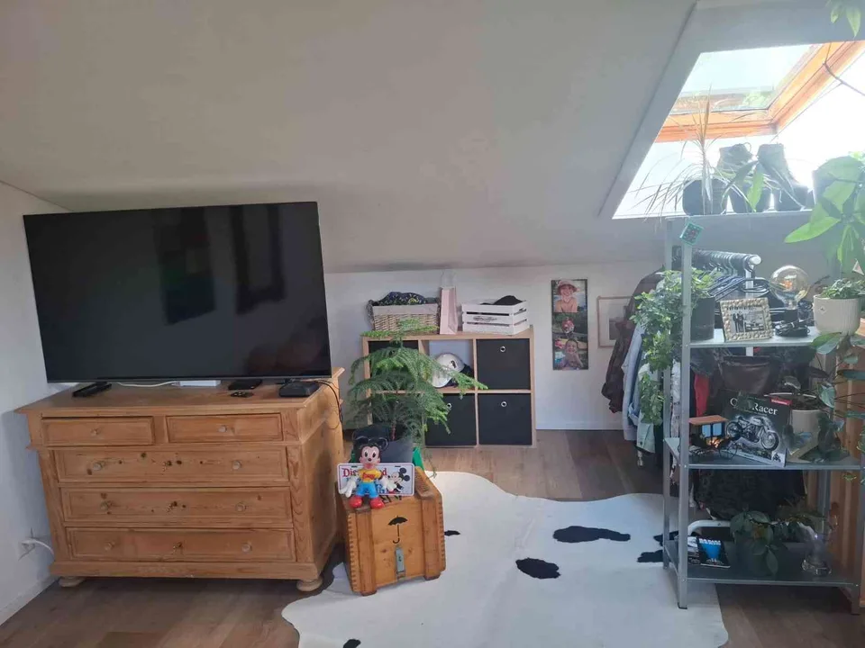 gemütliche 2-Zi-Whg mit Garten und Balkon zu vermieten
