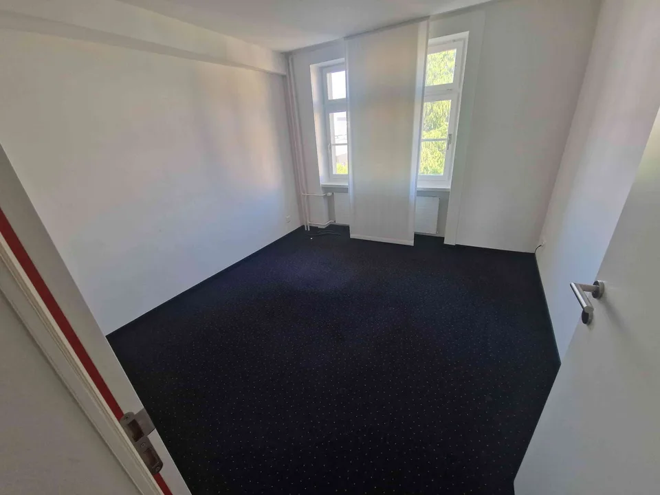 Büro zum vermieten