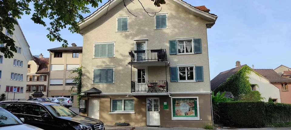 Studio, Büro, Ladengeschäft oder anderes Dienstleistungsangebot