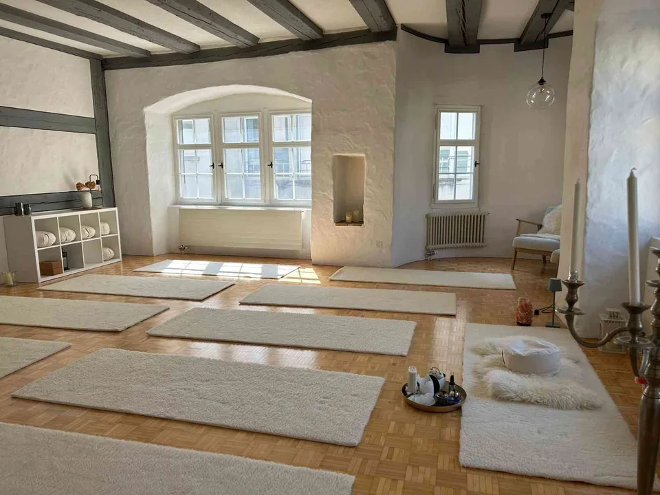 Grosser Yogaraum zur Untermiete