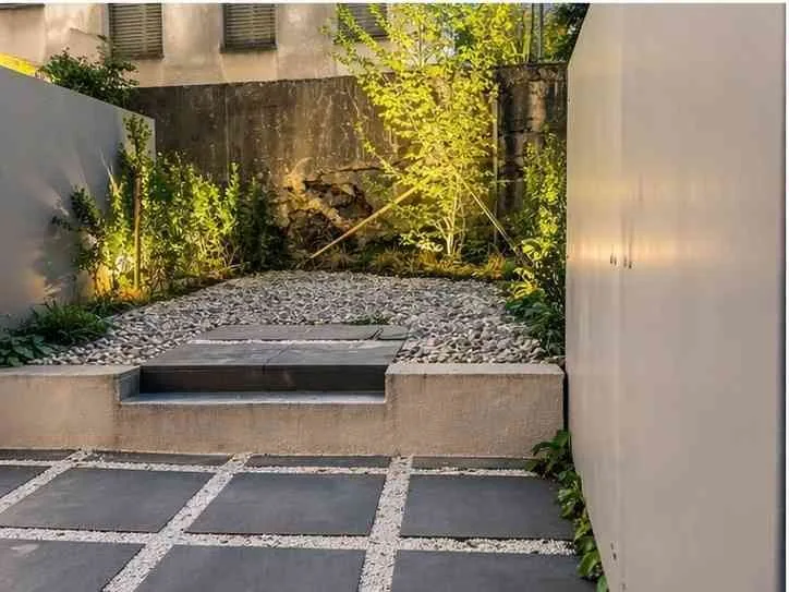 Frisch renovierte Altbauwohnung mit Garten & Terrasse – Stadtoase