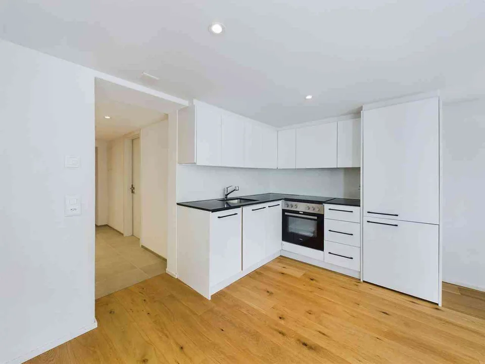 Frisch renovierte Altbauwohnung mit Garten & Terrasse – Stadtoase
