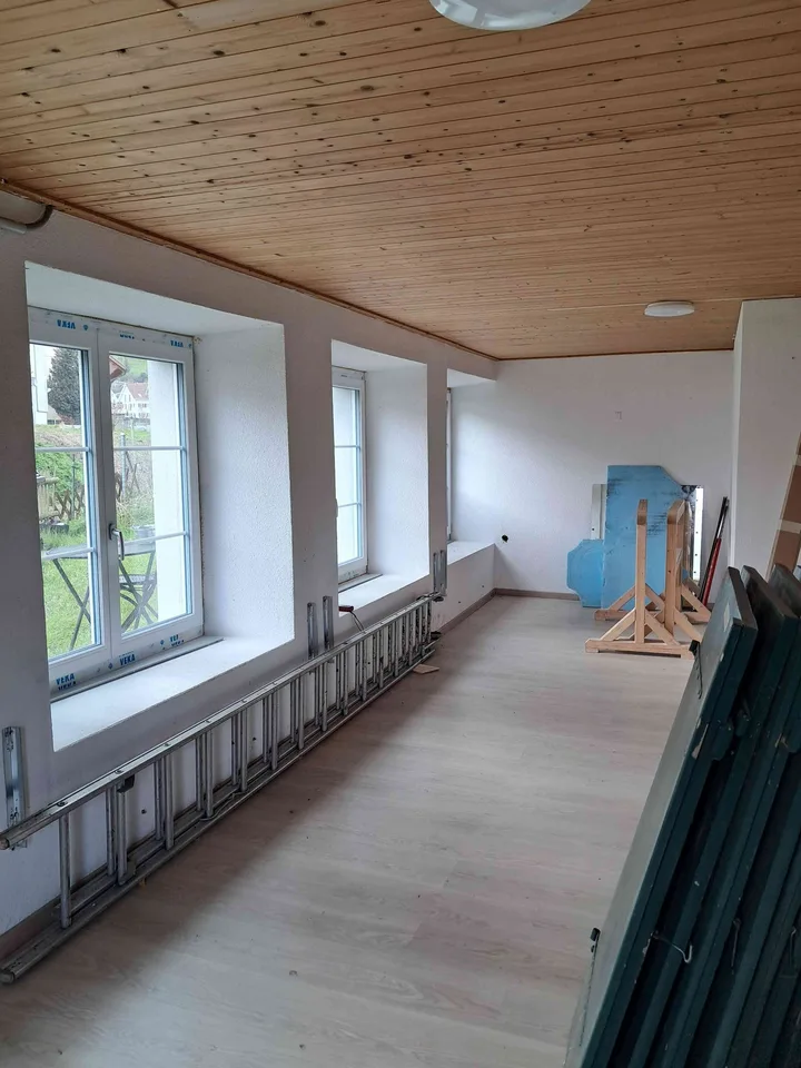 Vielseitiger Hobbyraum mit WC – ideal für Ihre Ideen in Thal SG