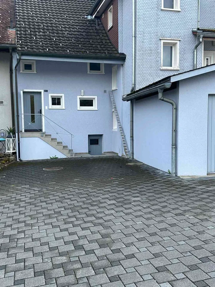 Gemütliches Reihenhaus mit Garten und Parkplatz