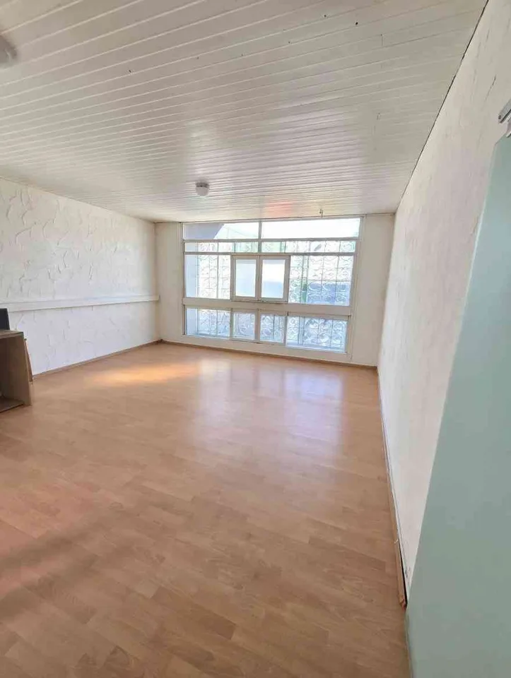 Büro/ Atelier/Lagerraum/Verkaufsraum/Praxis