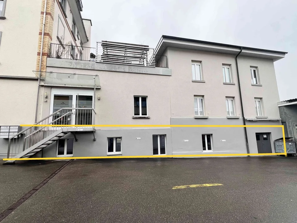 Grosszügige Werkstatt-/Lagerräumlichkeiten inkl. Büro an bester Lage