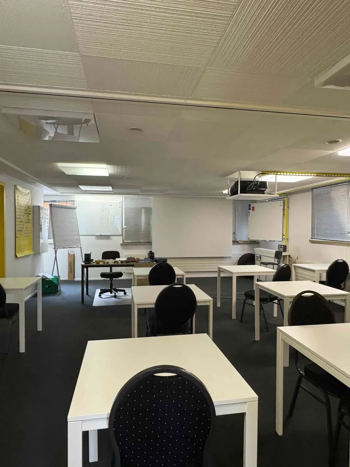 zu vermieten im Zentrum von Altstätten Verkaufs- Schulungs- Praxisraum