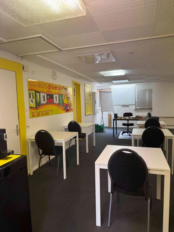 zu vermieten im Zentrum von Altstätten Verkaufs- Schulungs- Praxisraum