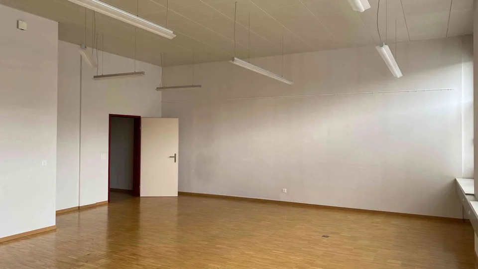 Attraktive Praxis-, Büroräume an bester Lage (keine Wohnung)