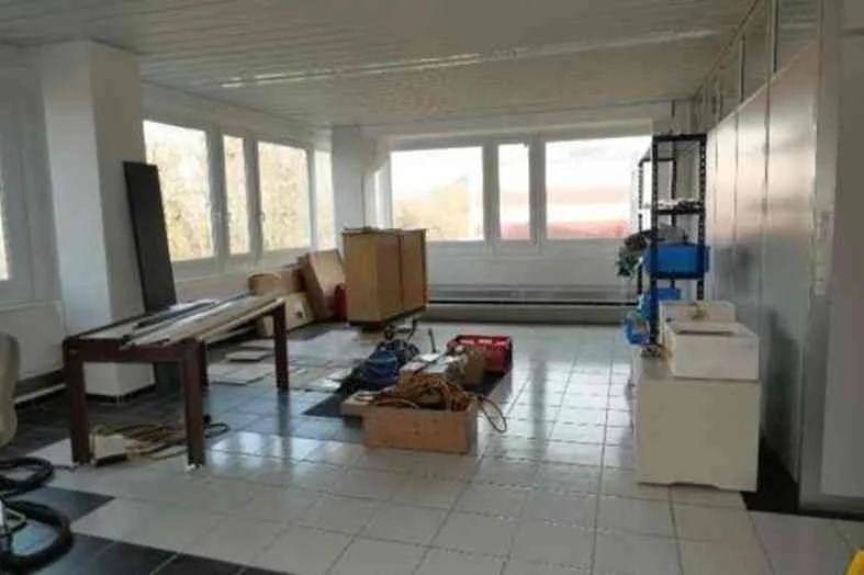 Gewerbehaus mit BÜRO-Trakt und WERKSTATT-LAGER-Trakt