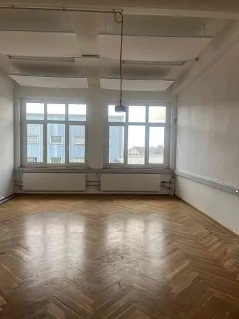 Gewerbefläche in Rorschach mit Flexibilität und Charme