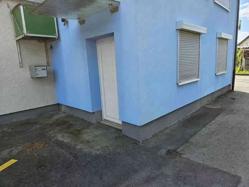 Büro, Verkauf oder Lagerraum zum Vermieten