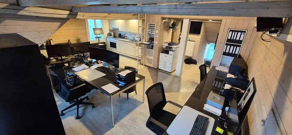 Grosszügige Bürofläche in attraktiver Lage