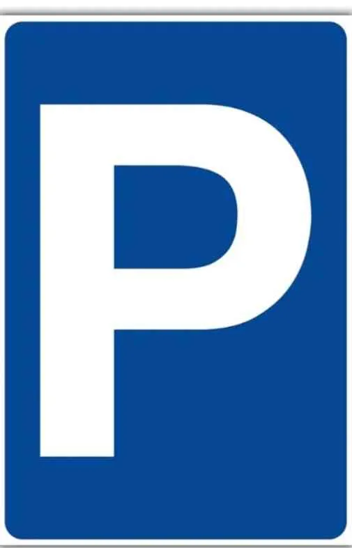 2 grosse Tiefgaragenparkplätze zu vermieten