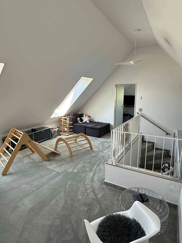 Moderne 5.5 Zimmer in Bottighofen