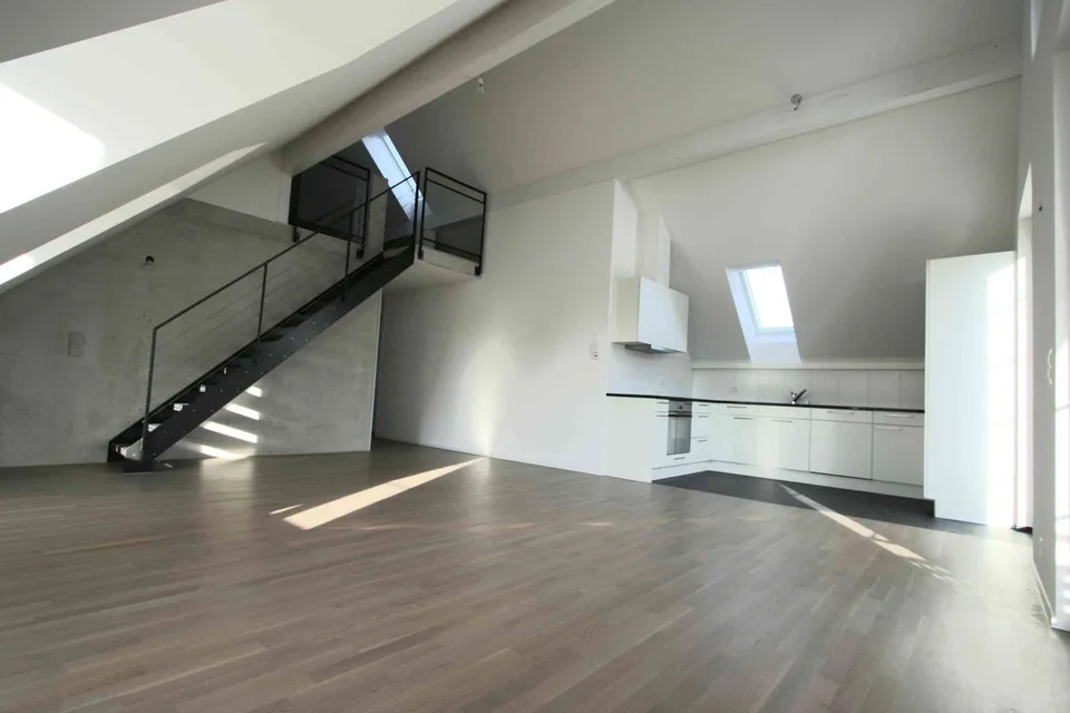 3.5-Zimmer-Dachwohnung mit Galerie in Müllheim