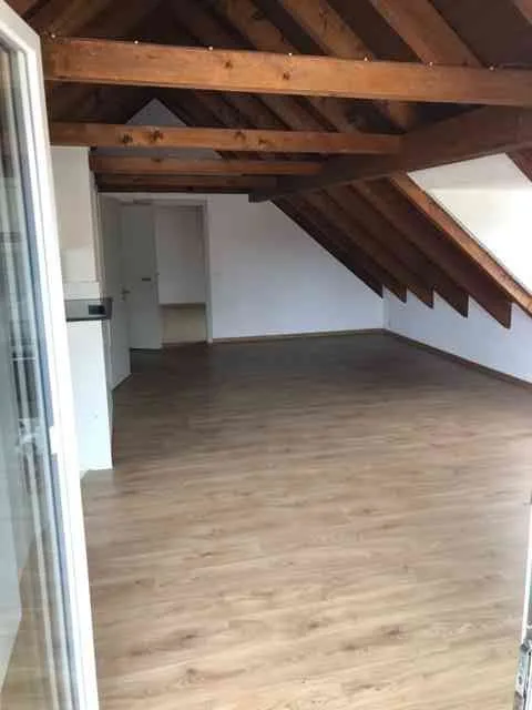 Dachwohnung