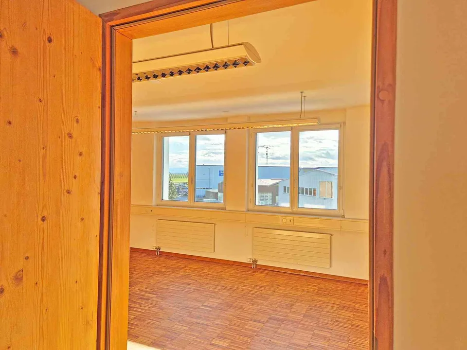 Büroraum (18,5m²)