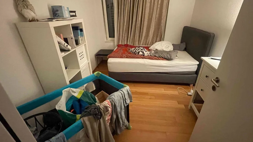 Möblierte Share-Wohnung – zu 80 % alleine, Vermieter alle 5 Wochen da