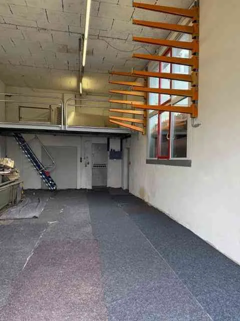 Gewerberaum / Lager / Werkstatt