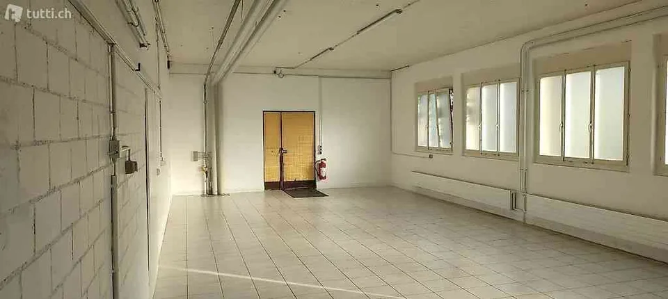 Lagerhalle Büro oder auch stilles Gewerbe möglich