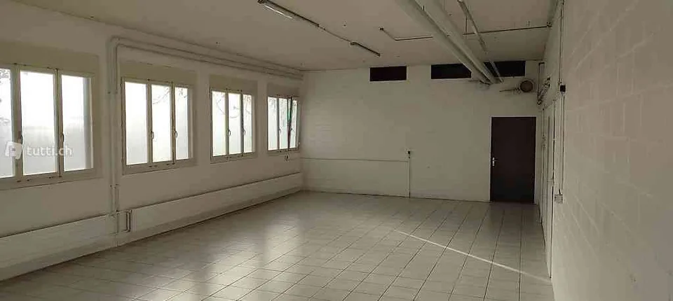 Lagerhalle Büro oder auch stilles Gewerbe möglich
