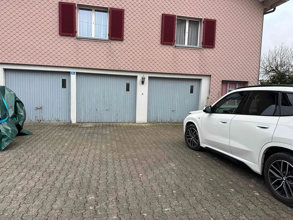 Lager mit Büro zu vermieten