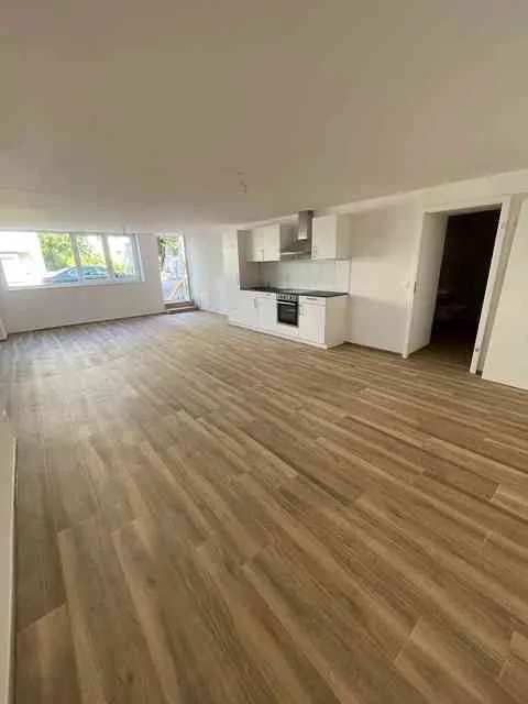 Modernes Ladenlokal mit viel Platz