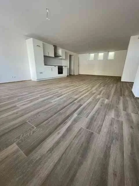 Modernes Ladenlokal mit viel Platz