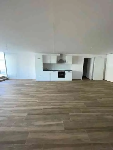 Modernes Ladenlokal mit viel Platz