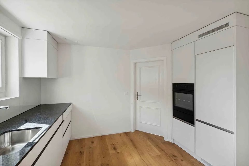 Kernsanierte 5.5-Zimmer Maisonette-Wohnung