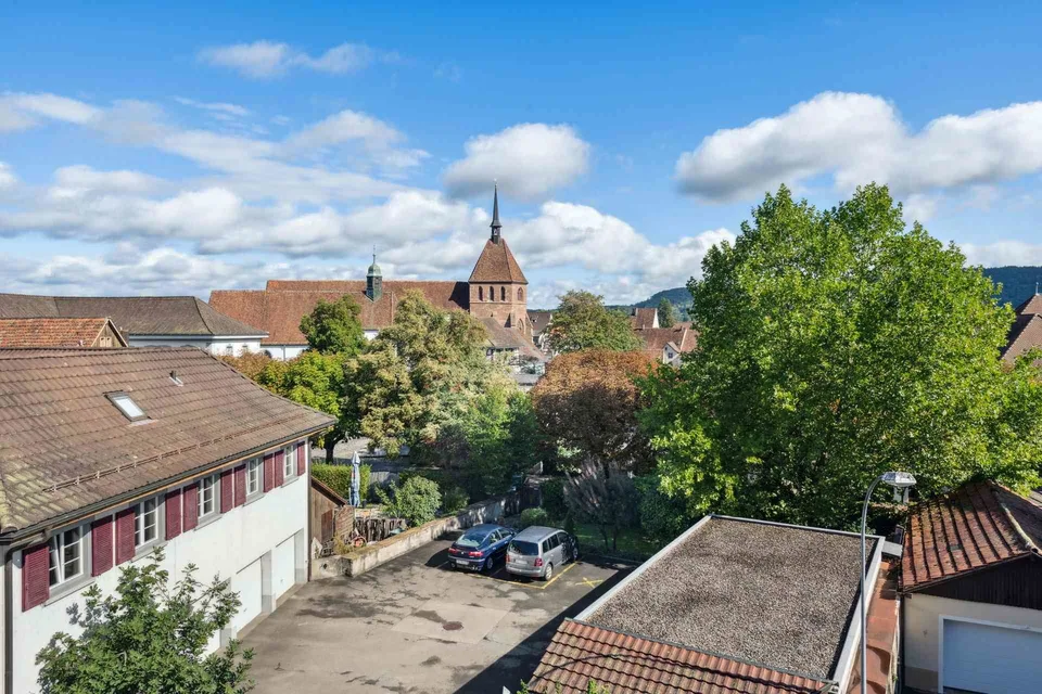 Kernsanierte 5.5-Zimmer Maisonette-Wohnung
