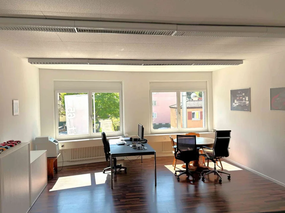 Büro AO2 43 m2